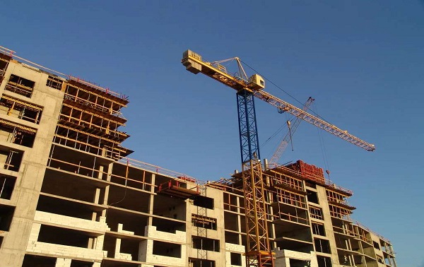 2025年申报建筑资质时，人员资料需要注意哪些？